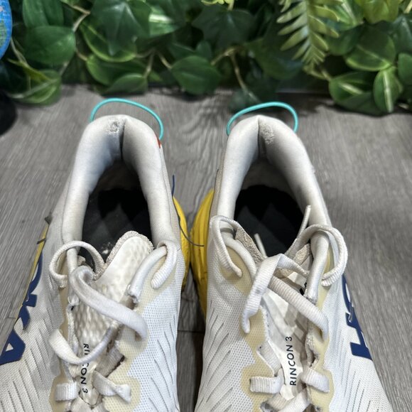 Hoka Rincon 3 Mens 10.5 D White Eggnog Yellow Running Shoes Sneaker 1119395